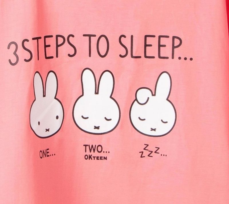 8E83661B-FB75-49AF-95BF-22361AA8E8B2 تیشرت گلبهی طرح خرگوش - Image 2