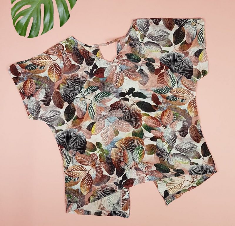 9050E121-97BF-44E4-9C5B-1B463B902AF9 شومیز تابستانه - Image 1