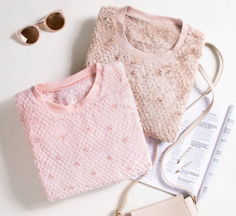 337E25C2-7497-40DF-93FA-20697EDB8562 بلوز خز مرواریدی - Image 1