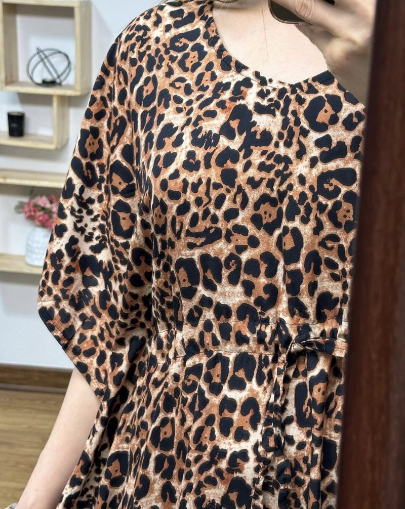 پیراهن ساحلی پلنگی - Image 4