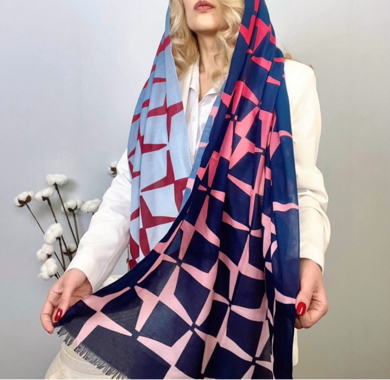 IMG_1946 شال نخی مدل کهربا - Image 1