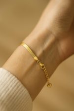 دستبند هرینگبون آویز دار قلب - Image 4