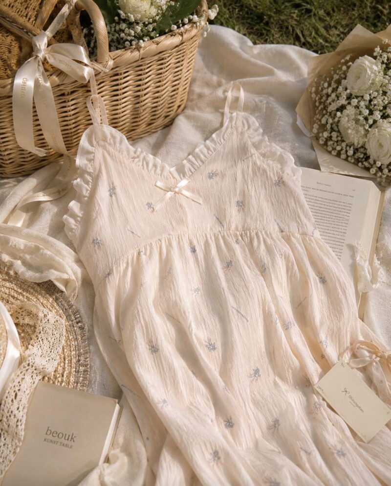 پیراهن Petal Whisper - Image 5